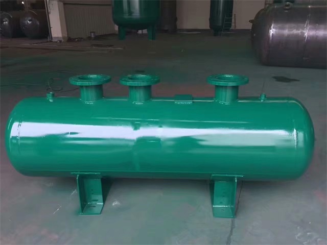 上犹上犹上犹蒸汽分气缸